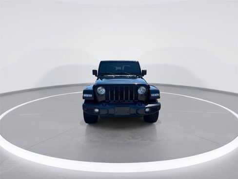 Used 2021 Jeep Gladiator Sport AWD/4WD image 3