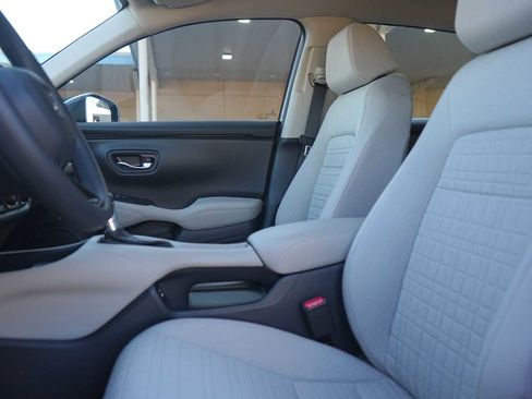 New 2026 Honda HR-V LX image 11