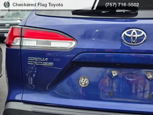 Used 2023 Toyota Corolla Cross LE image 7