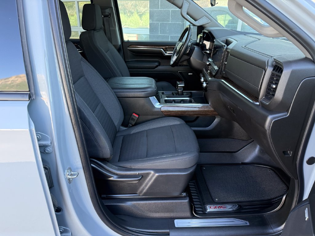 Used 2024 GMC Sierra 1500 Elevation w/ Preferred Package AWD/4WD image 45
