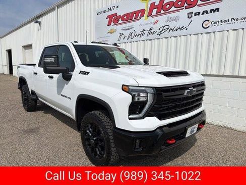 New 2026 Chevrolet Silverado 2500 LT w/ Trail Boss Package AWD/4WD image 4