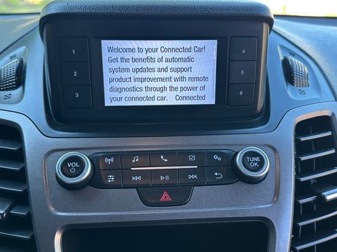 Used 2019 Ford Transit Connect XL image 31