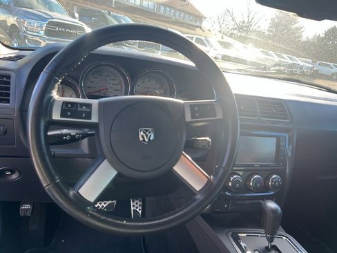 Used 2010 Dodge Challenger SRT8 w/ SRT Option Group II image 9