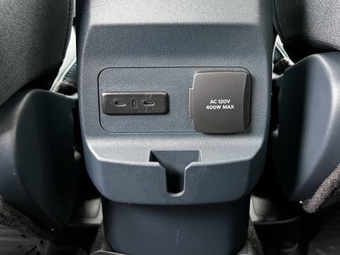 New 2025 Ford Maverick XLT w/ XLT Luxury Package image 15