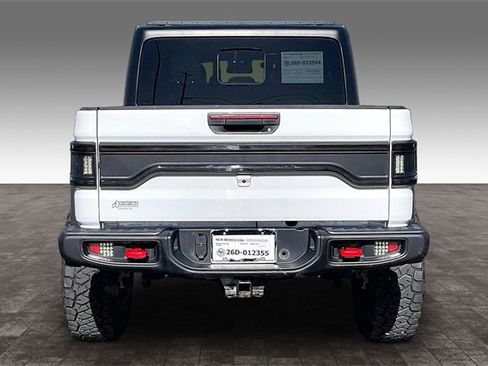 Used 2024 Jeep Gladiator Rubicon w/ Convenience Group image 4