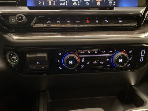 New 2026 Chevrolet Silverado 1500 LTZ w/ Technology Package image 20