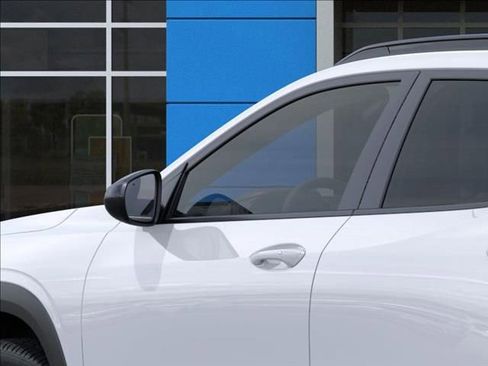 New 2026 Chevrolet Trax RS image 12