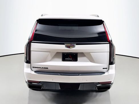 Used 2022 Cadillac Escalade Sport Platinum w/ Heavy-Duty Trailer Package AWD/4WD image 6