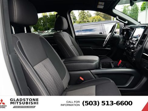 Used 2023 Nissan Titan SV w/ SV Convenience Package AWD/4WD image 28