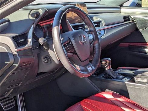 Used 2019 Lexus ES 350 F Sport image 9