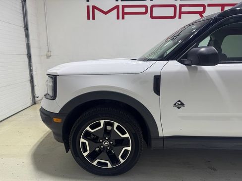 Used 2022 Ford Bronco Sport Outer Banks w/ Tech Package AWD/4WD image 3