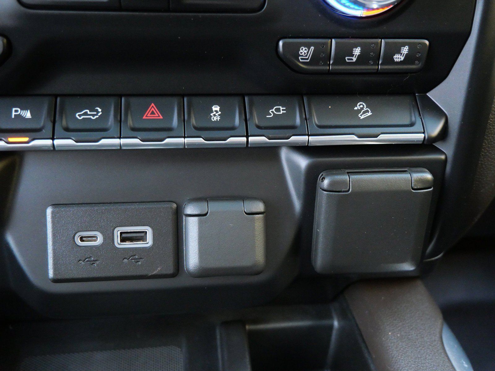 Used 2020 GMC Sierra 2500 Denali AWD/4WD image 24