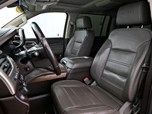 Used 2018 GMC Yukon XL Denali w/ Denali Ultimate Package image 5