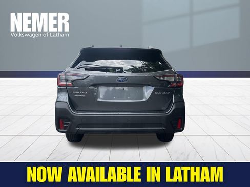 Used 2021 Subaru Outback Premium AWD/4WD image 3
