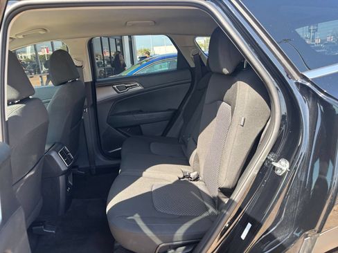 Used 2026 Kia Sportage LX FWD image 19