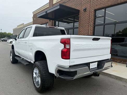 Used 2021 Chevrolet Silverado 1500 LT w/ Work Truck Package AWD/4WD image 4
