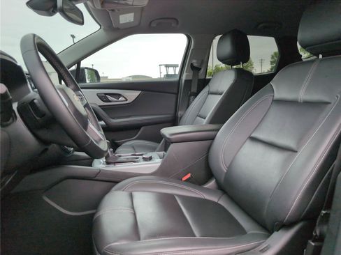 Used 2023 Chevrolet Blazer LT AWD/4WD image 17