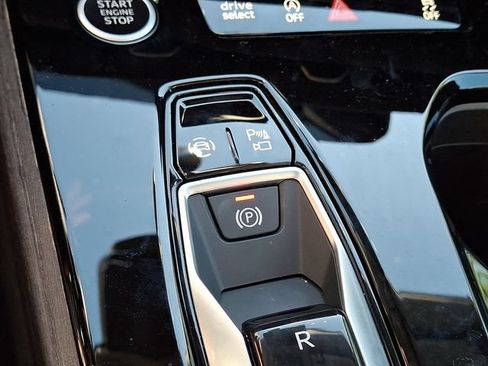 Used 2025 Audi A5 2.0T Premium w/ Convenience Package AWD/4WD image 25