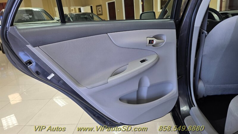 Used 2009 Toyota Corolla LE FWD image 13