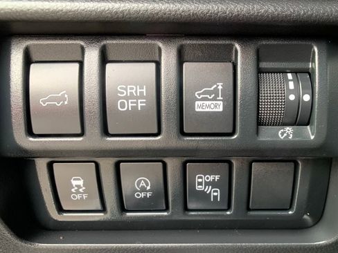 Used 2024 Subaru Forester Limited AWD/4WD image 17