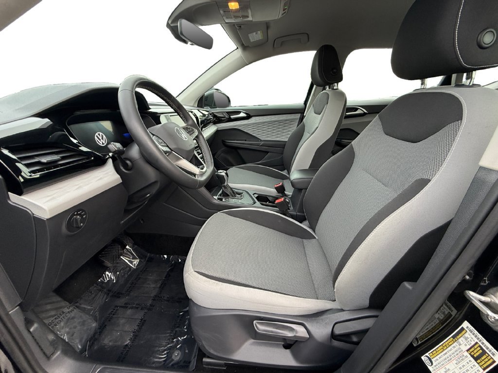 Used 2023 Volkswagen Taos S w/ Driver Assistance Package FWD image 9