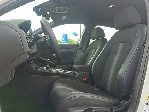 Used 2023 Honda Civic Sport image 13