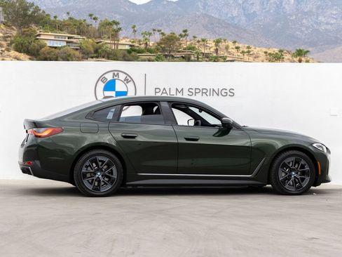 Used 2023 BMW i4 eDrive35 RWD image 5