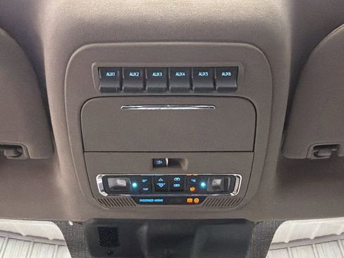 Used 2026 Ford F450 Platinum w/ Platinum Plus Package image 37