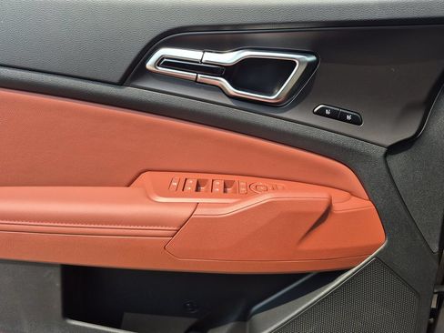 New 2026 Kia Sportage SX AWD/4WD image 6