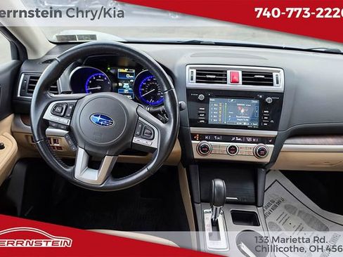 Used 2016 Subaru Outback 2.5i Limited AWD/4WD image 6