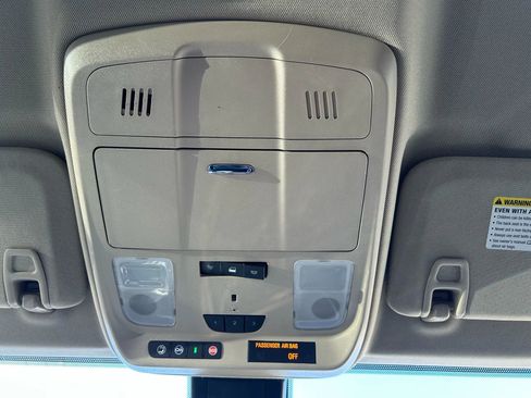 Used 2016 Buick Envision Premium image 29