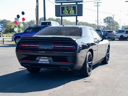 Used 2016 Dodge Challenger R/T w/ Blacktop Package image 9