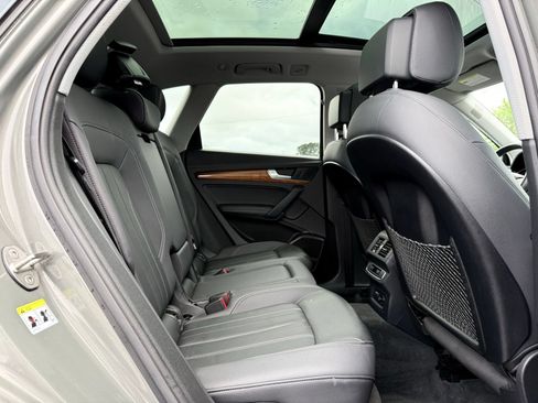 Used 2023 Audi Q5 2.0T Premium Plus w/ Premium Plus Package AWD/4WD image 26