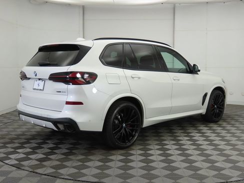 New 2026 BMW X5 sDrive40i image 5