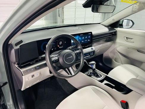 Used 2025 Hyundai Kona SEL image 20