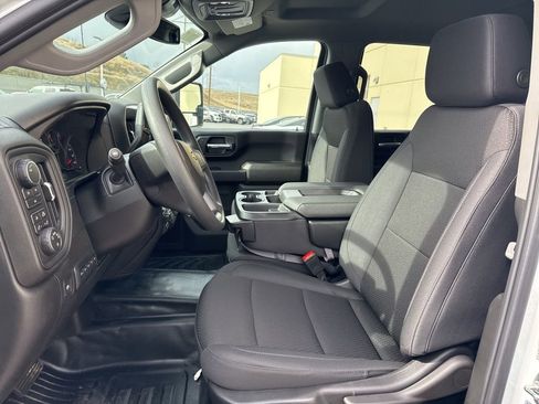 New 2026 Chevrolet Silverado 3500 W/T image 28