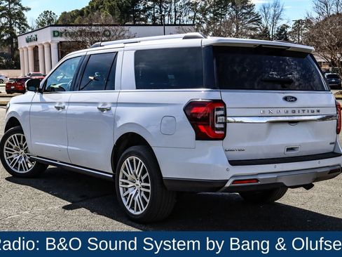 Used 2024 Ford Expedition Max Limited image 5