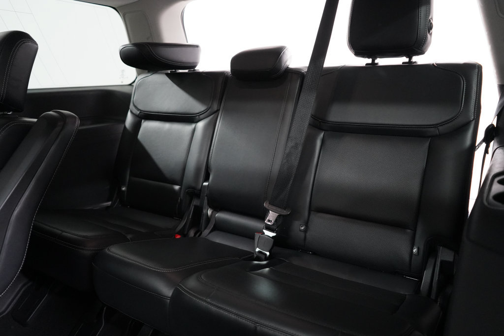 Used 2025 Ford Expedition Platinum AWD/4WD image 22