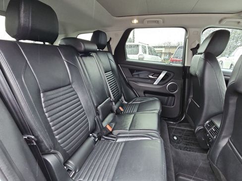 Used 2021 Land Rover Discovery Sport S image 29