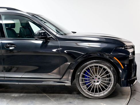 Used 2023 BMW ALPINA XB7 AWD/4WD image 21
