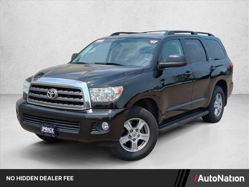 Used 2017 Toyota Sequoia SR5 w/ Premium Package AWD/4WD image 1