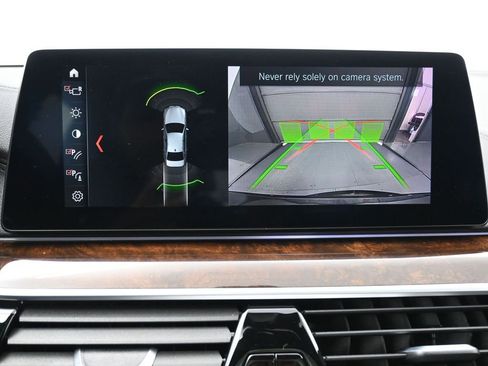 Used 2019 BMW M550i xDrive image 19