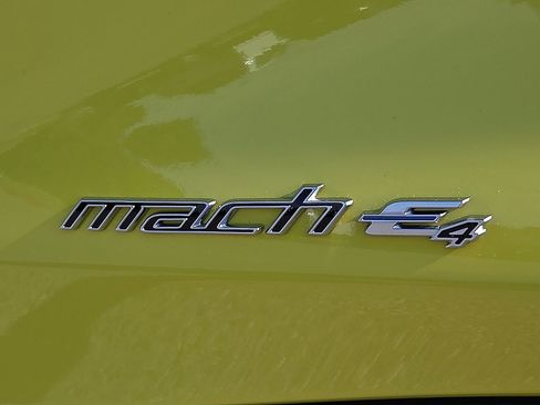 Used 2025 Ford Mustang Mach-E Premium w/ Sport Appearance Package AWD/4WD image 9