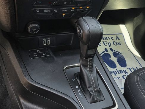 Used 2020 Ford Ranger XLT RWD image 14