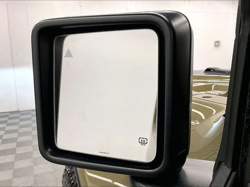 Used 2026 Jeep Gladiator Willys AWD/4WD image 39
