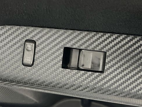 Used 2014 Toyota RAV4 XLE FWD image 30