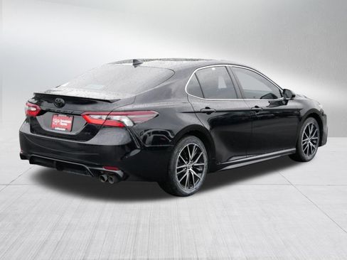 Certified 2024 Toyota Camry SE FWD image 7