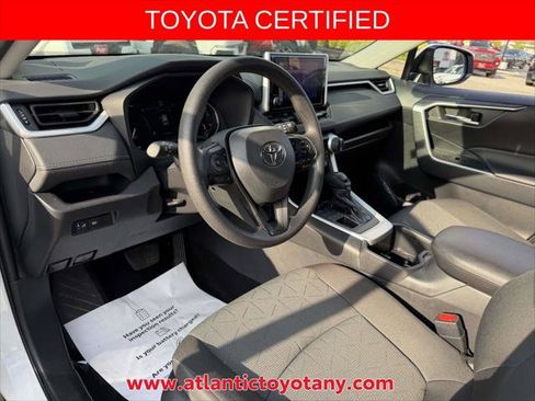 Certified 2025 Toyota RAV4 XLE AWD/4WD image 18