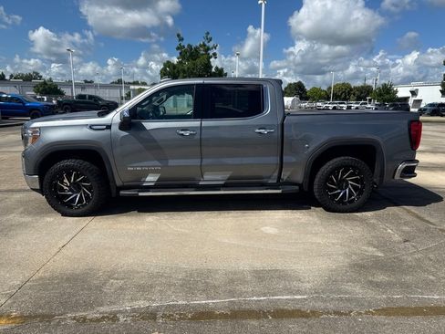 Used 2019 GMC Sierra 1500 SLT RWD image 3