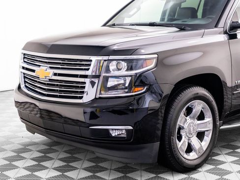 Used 2019 Chevrolet Tahoe Premier AWD/4WD image 38